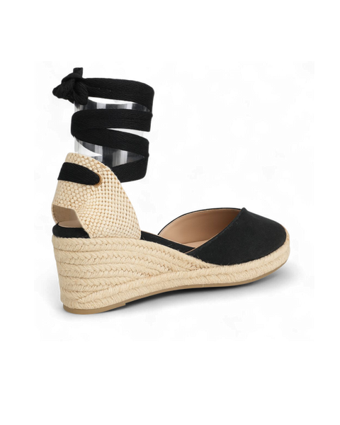 Isolde Lace-Up Wedge in Noir