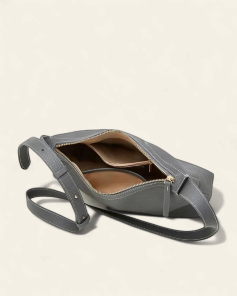 Palma Daily Hobo in Pebbled Cowhide Leather