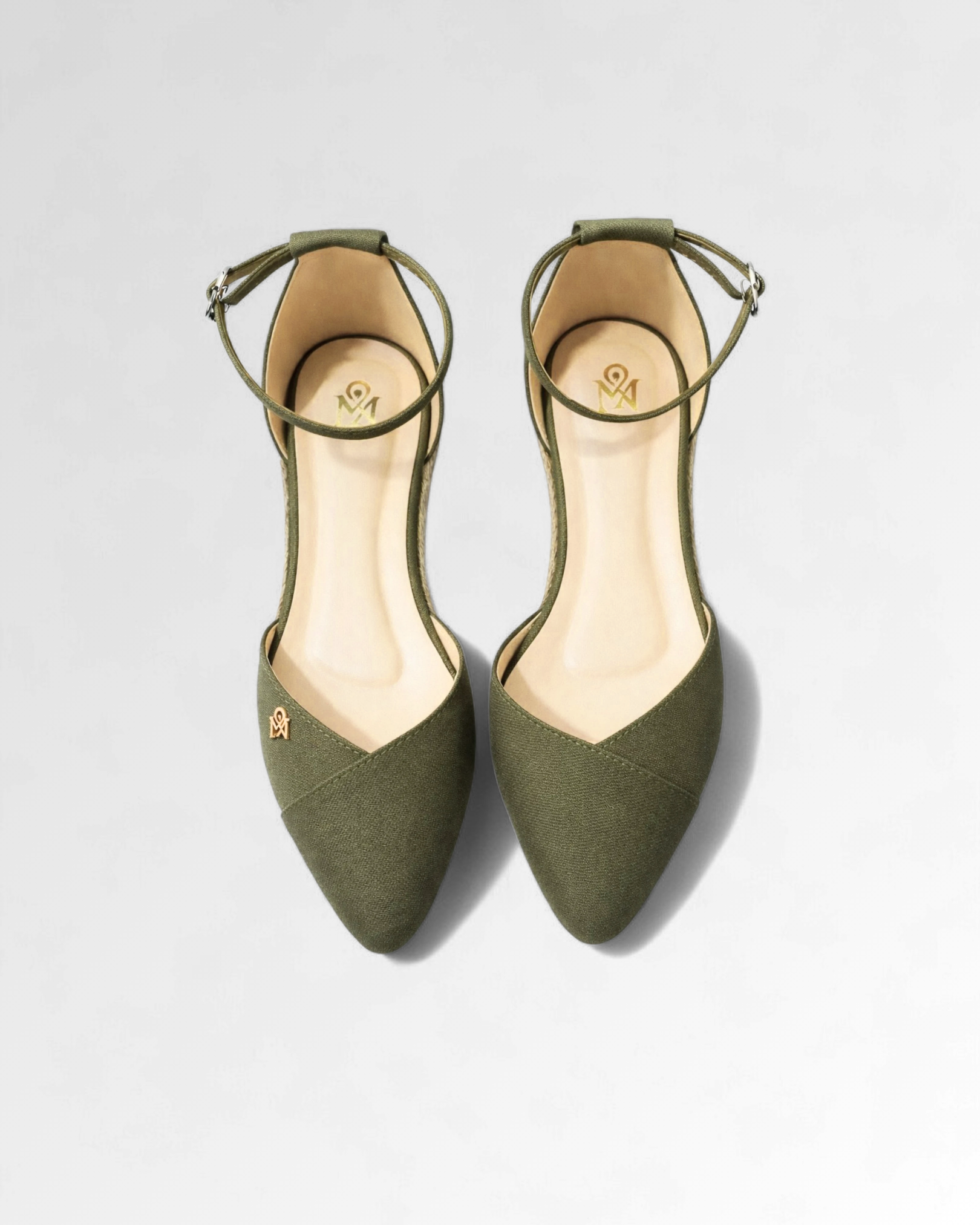 High-Strap Demi Flat
