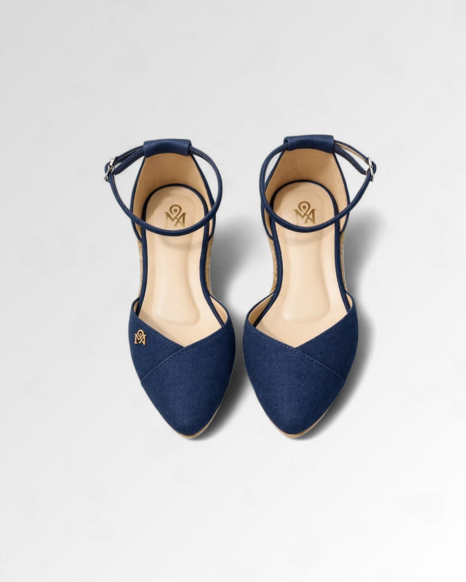 High-Strap Demi Flat