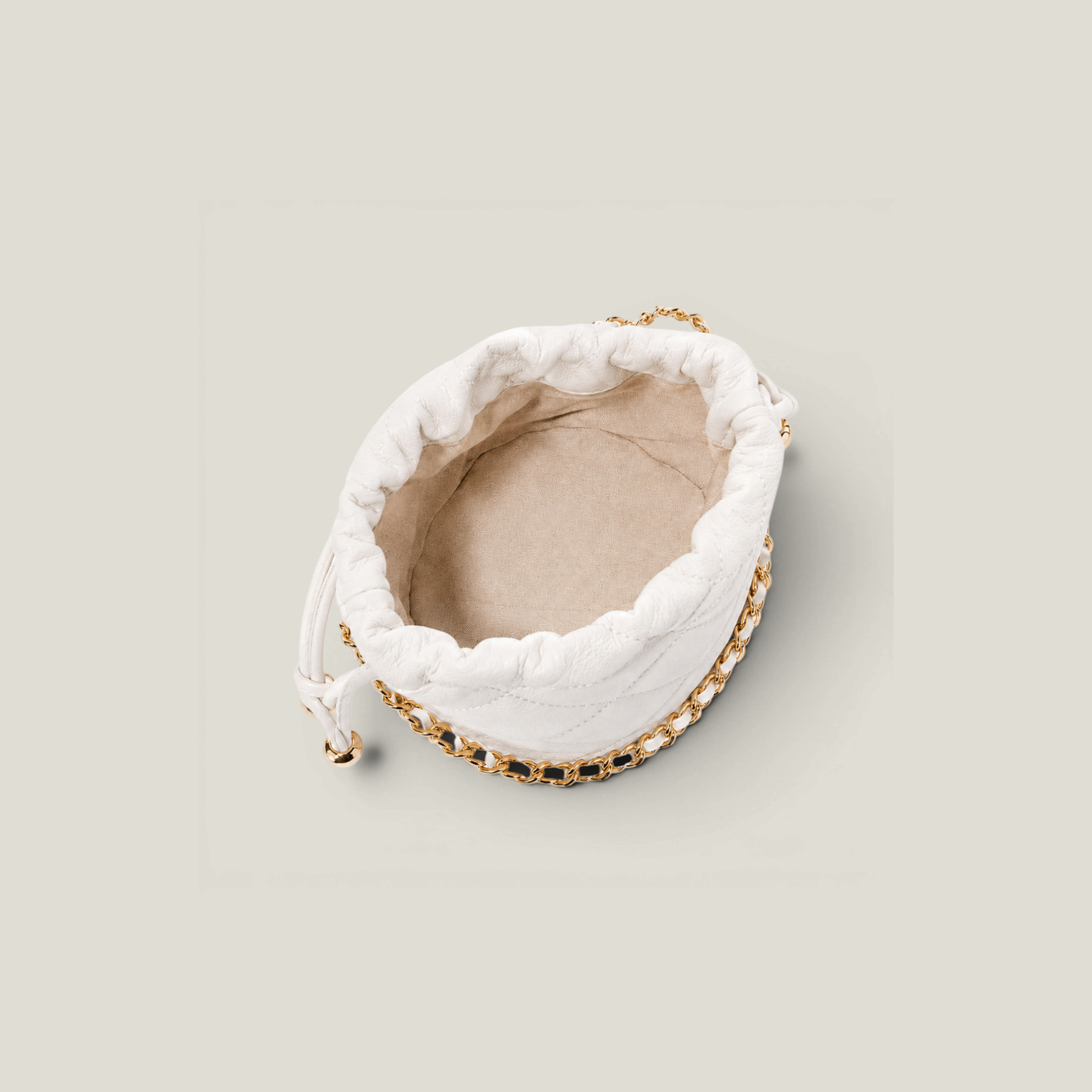 Le Petit Chaîne Bucket