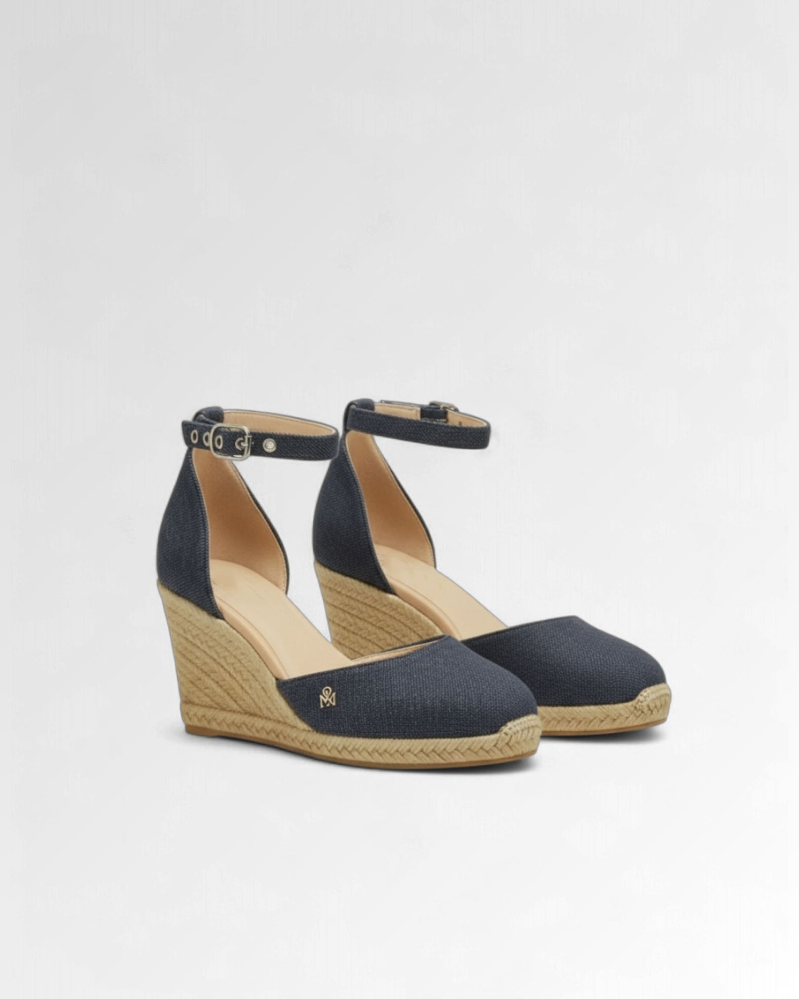 High-Strap Wedge