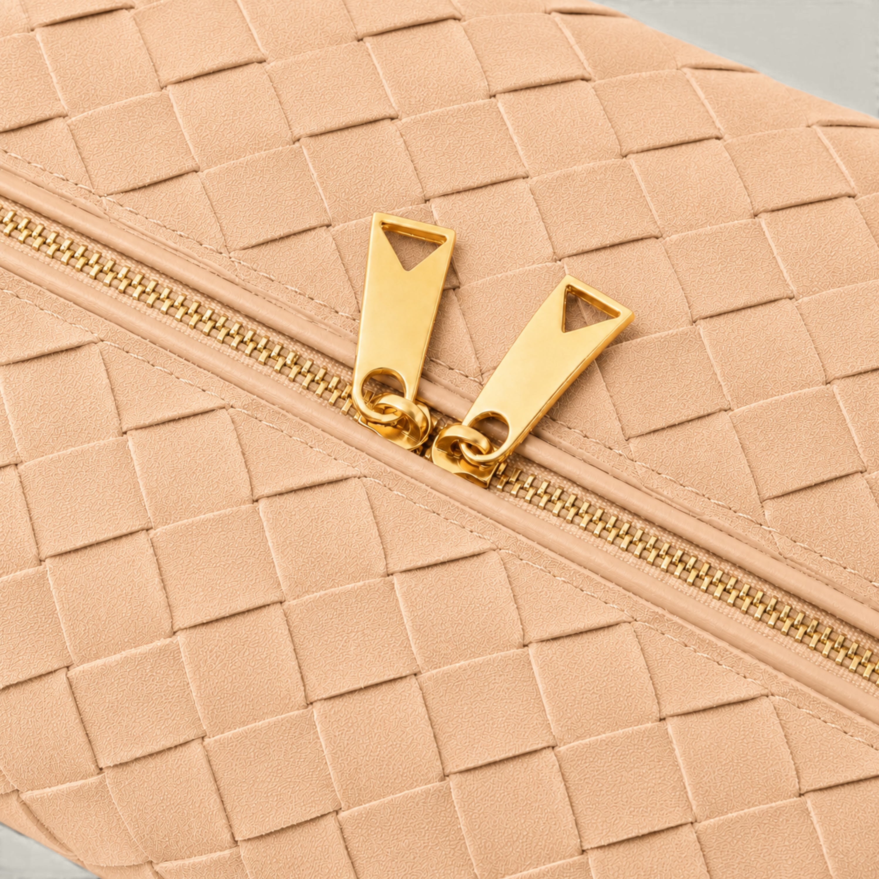 Woven Vanity Bag