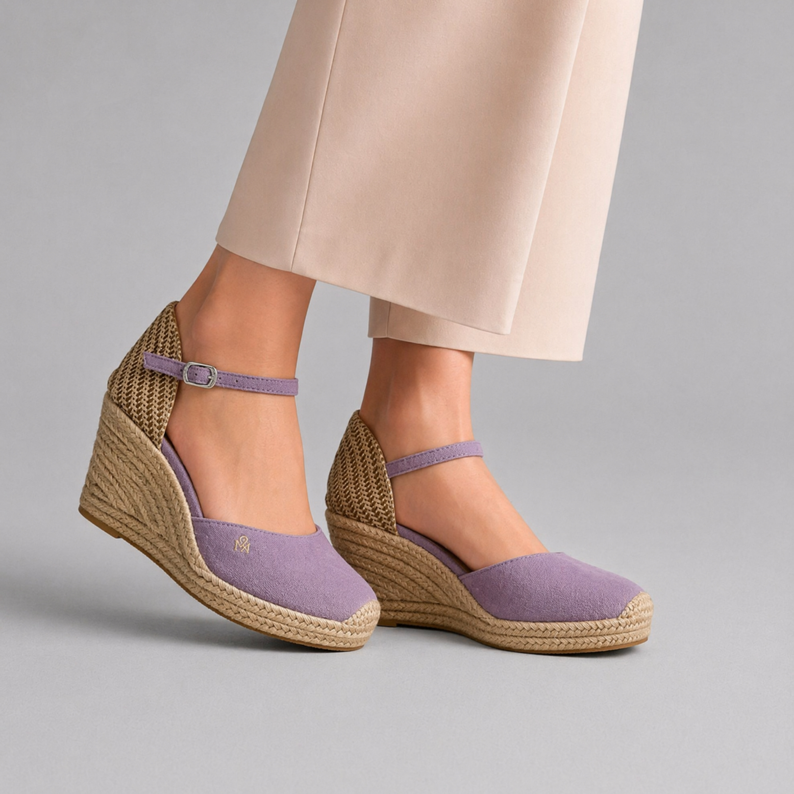 Classique Grande Wedge