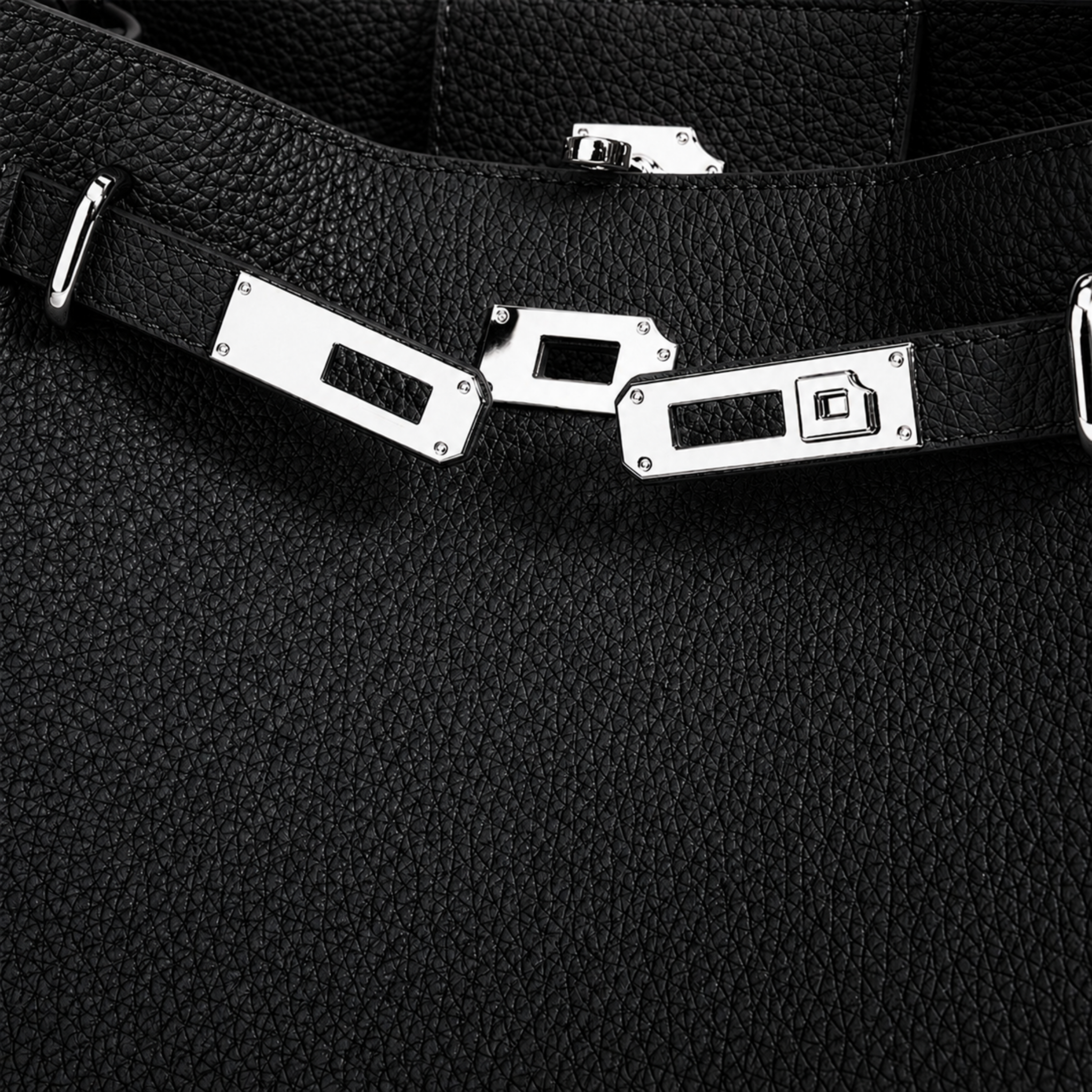 Le Classique Pebbled Bag