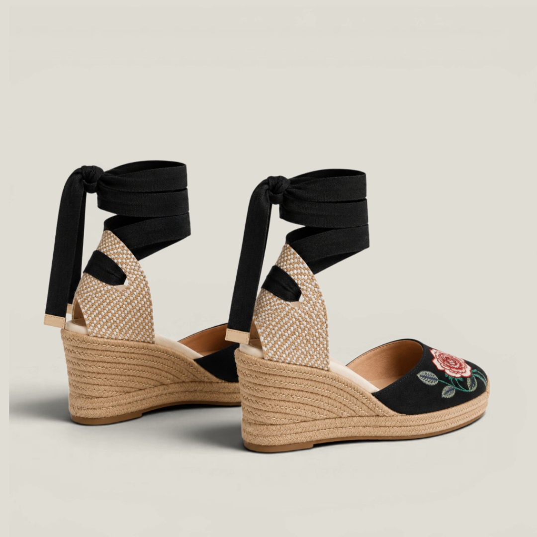 L'Atelier Rosette Wedge