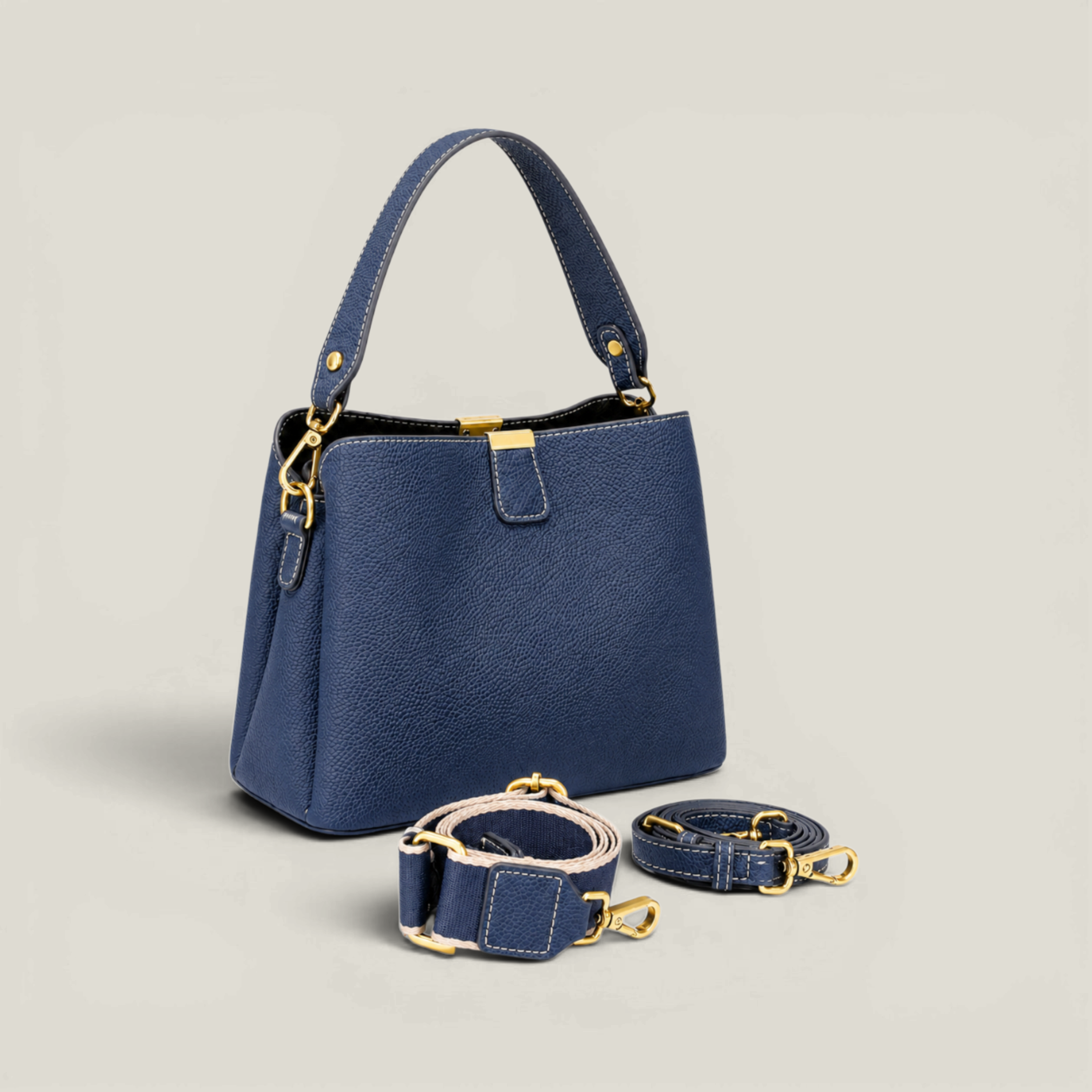 Le Trio Pebbled Bag