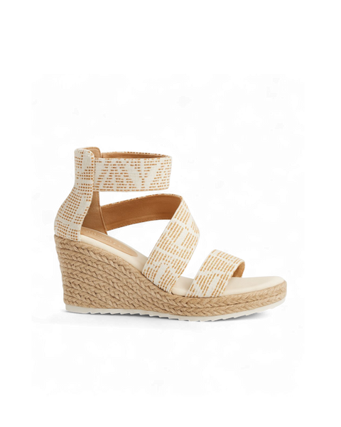 Tramara in Ecru Thread