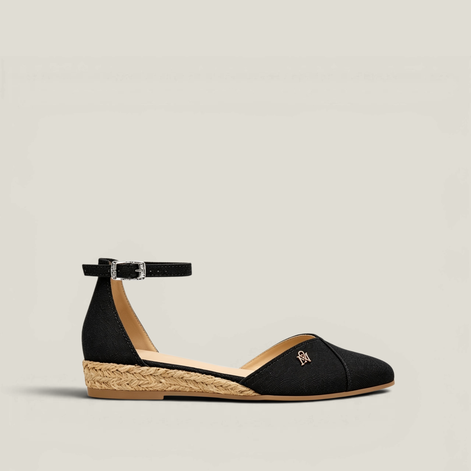 High-Strap Demi Flat