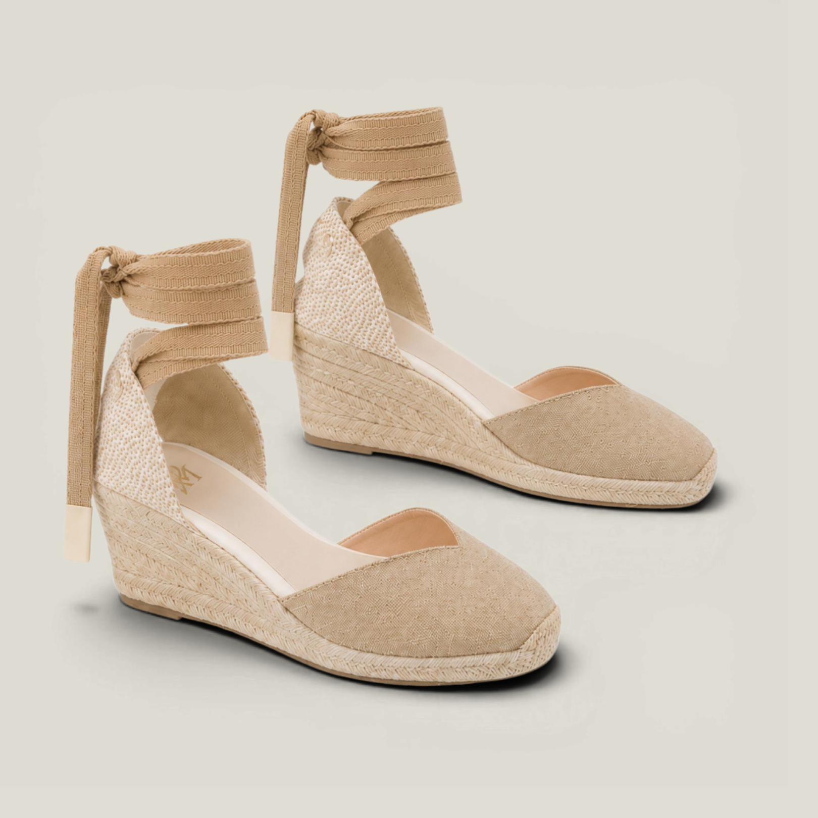 Élevée Ankle-Tie