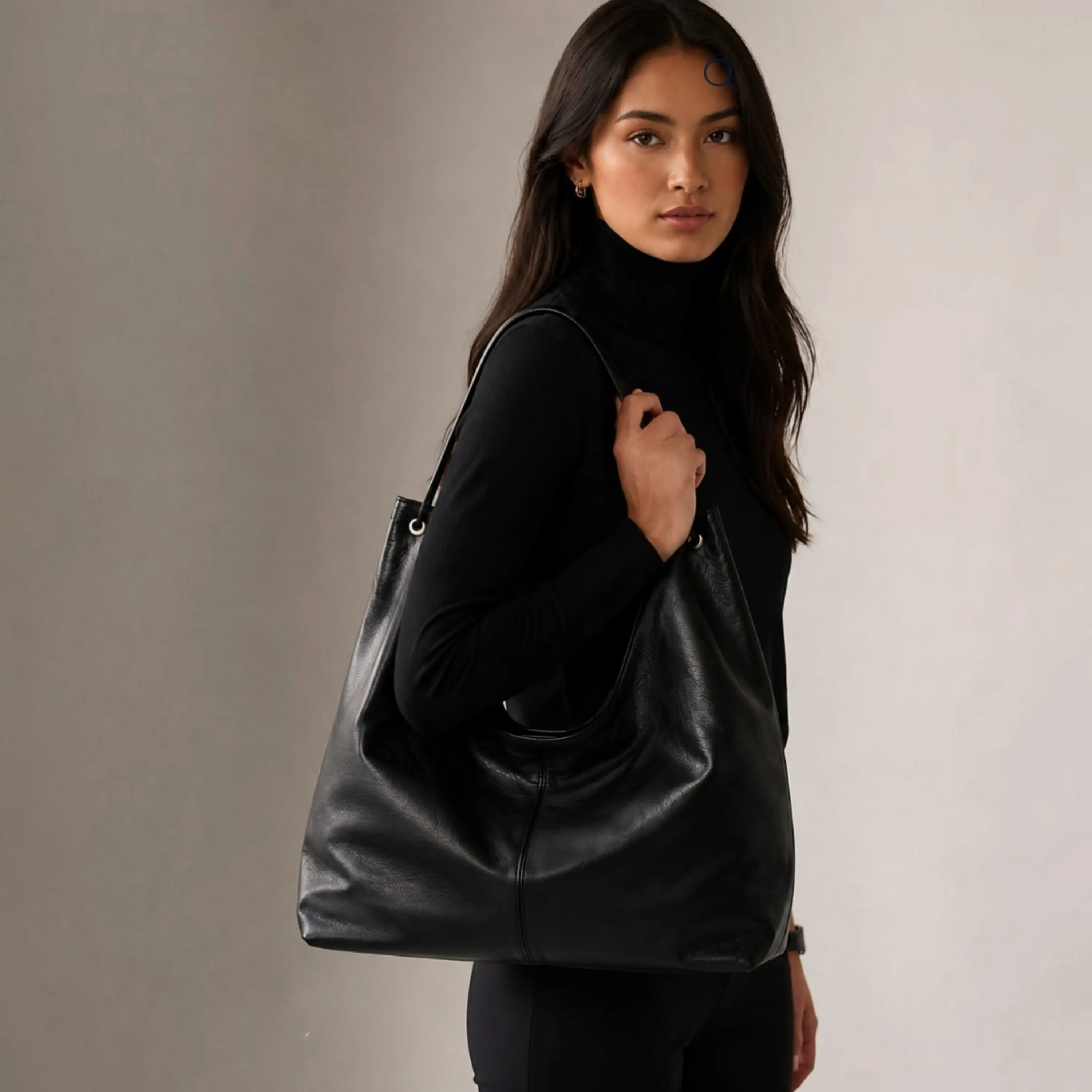 Vegetable-Tanned Hobo Bag
