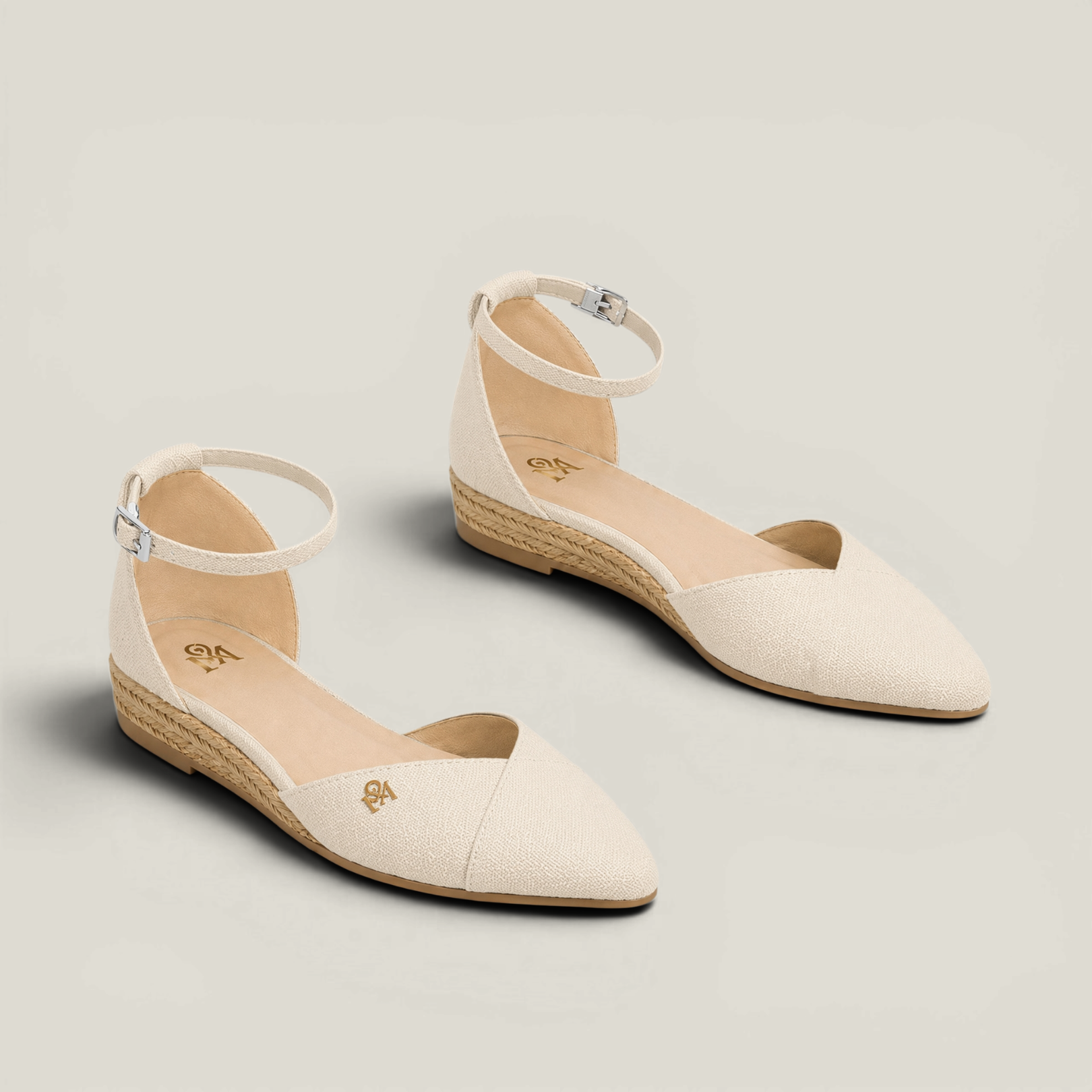 High-Strap Demi Flat