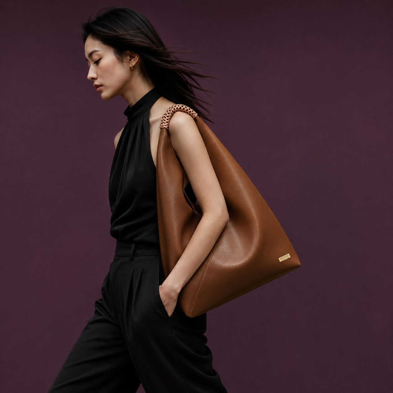 Knotted Arc Tote