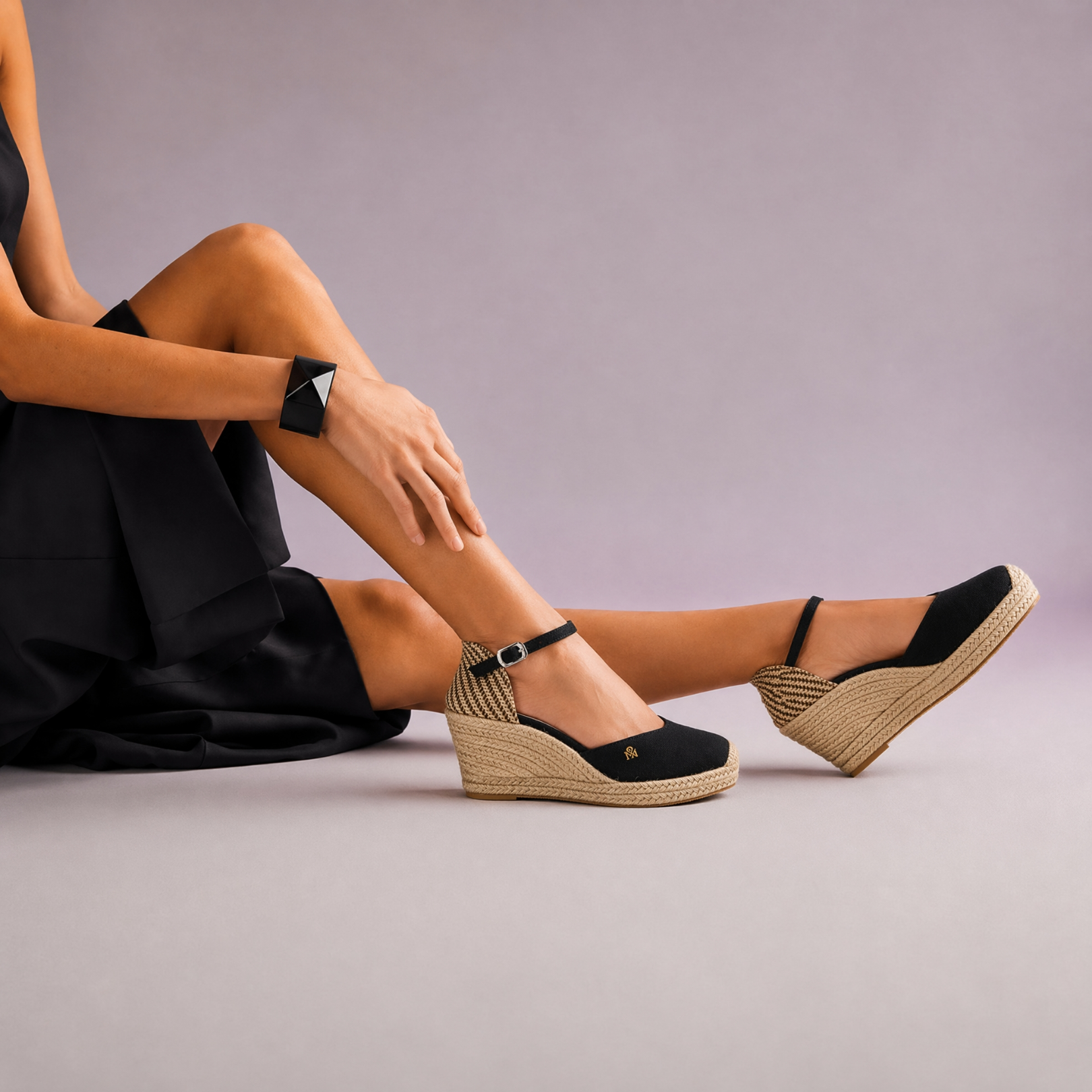 Classique Grande Wedge