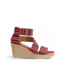 Tramara in Magenta Thread