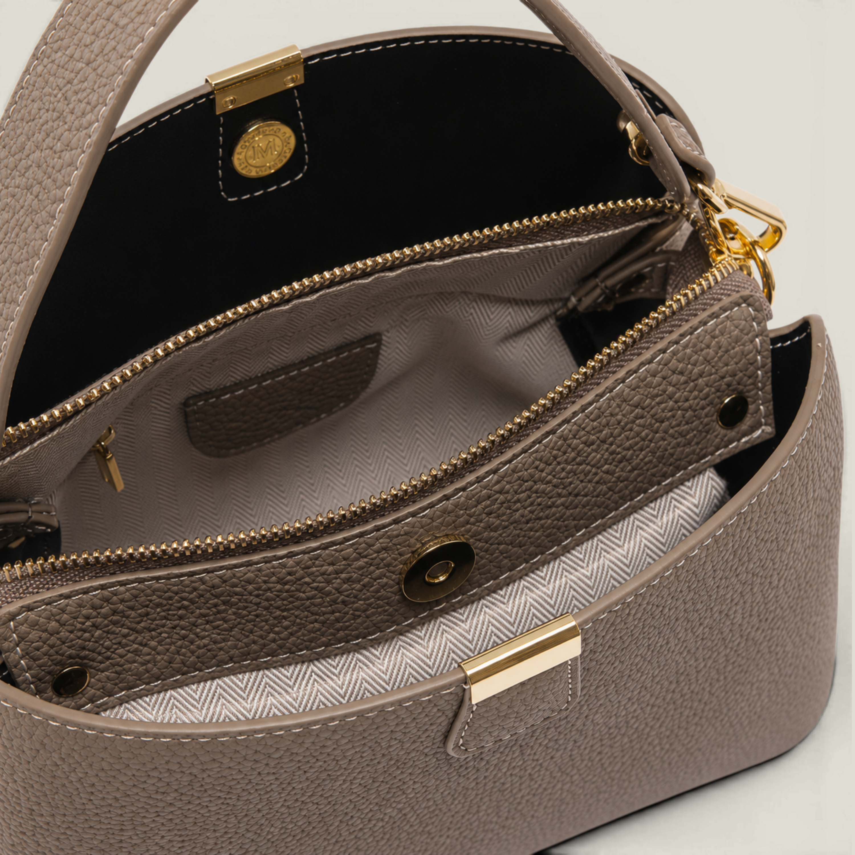 Le Trio Pebbled Bag