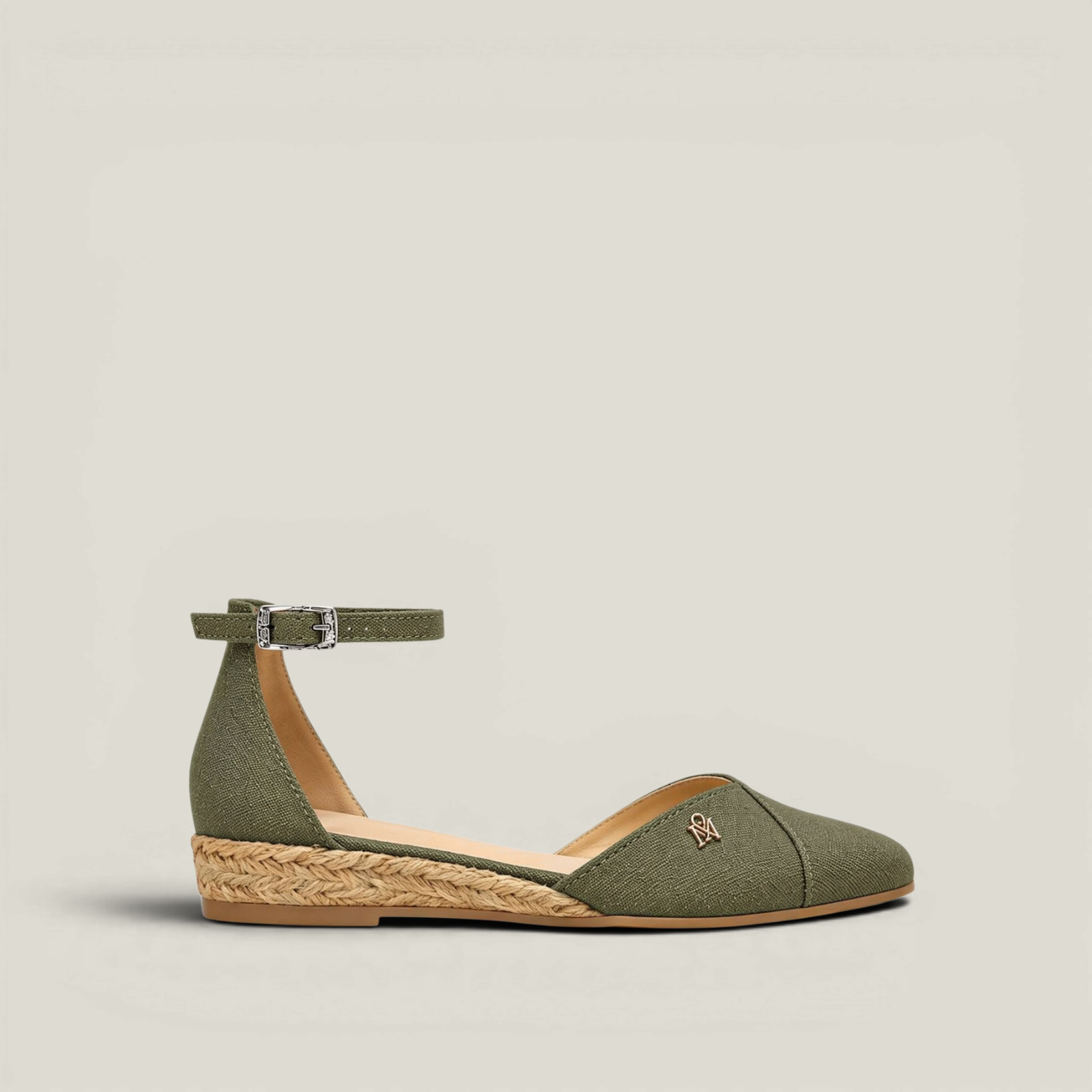 High-Strap Demi Flat