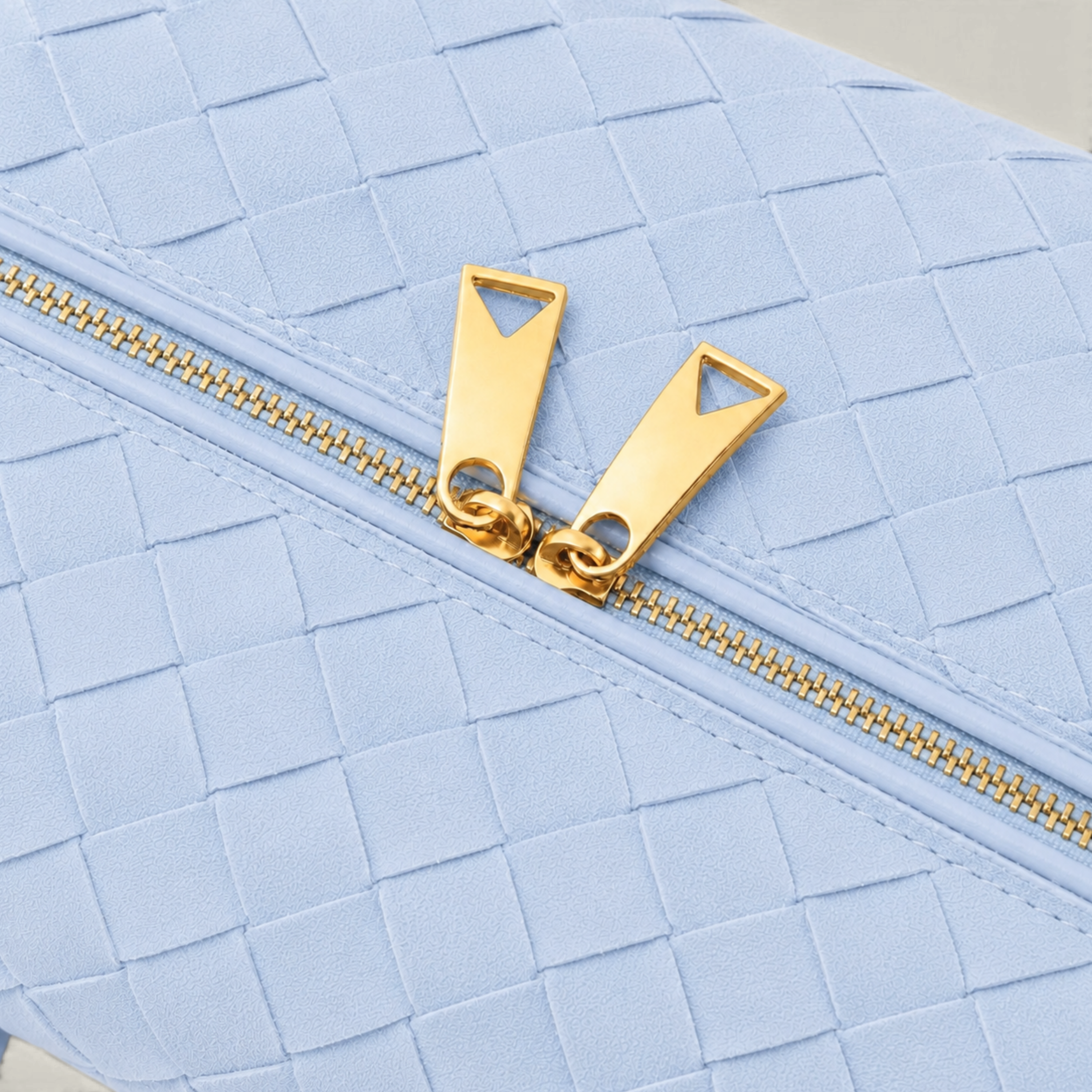 Woven Vanity Bag